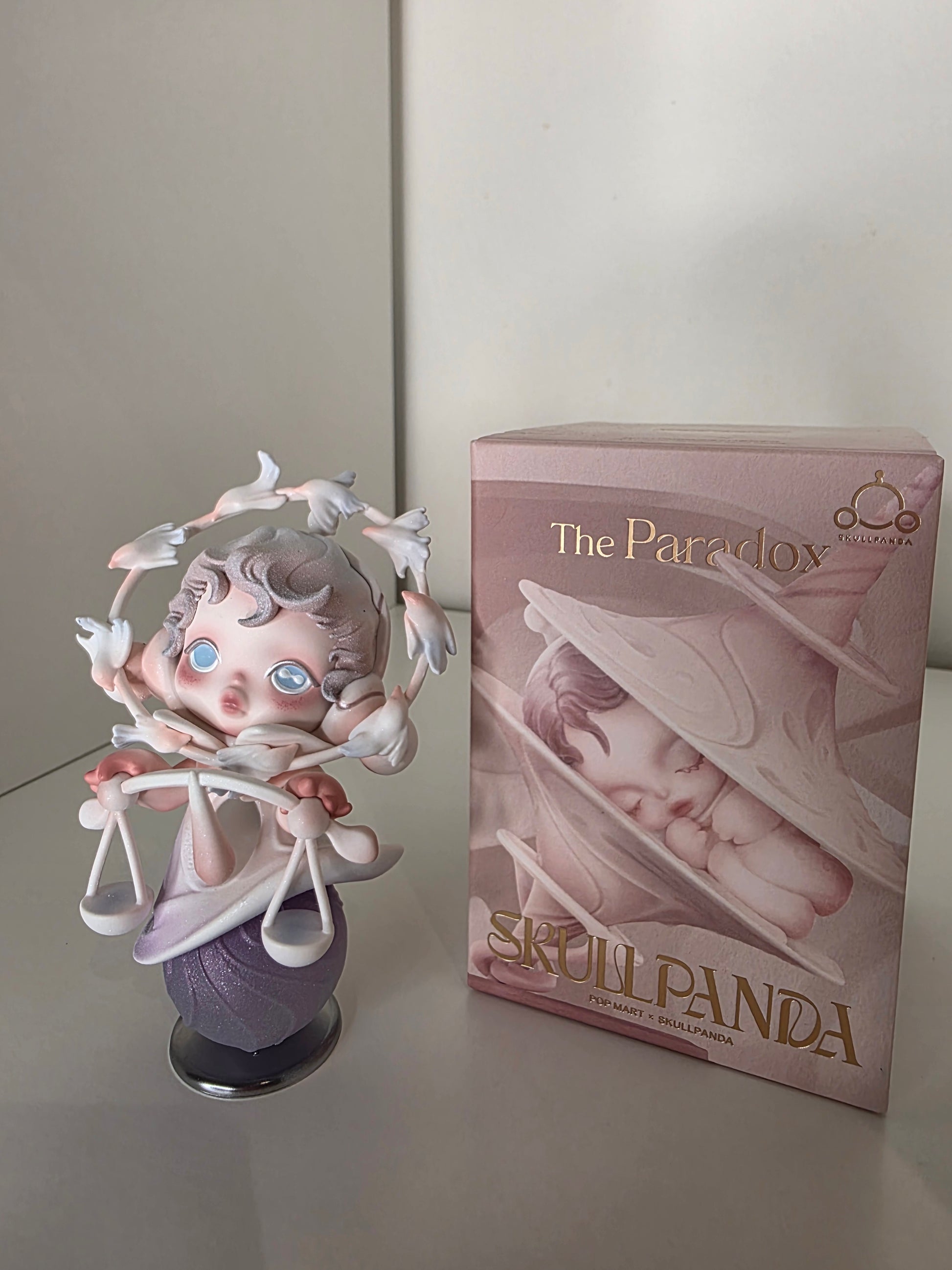 SkullPanda The Paradox - Mamie Pop Blind Box