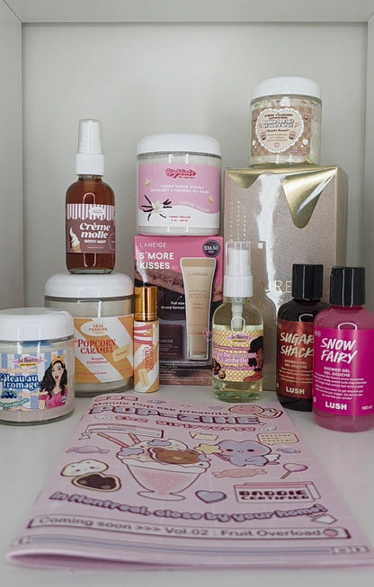 Panier Cadeau Personnalisé – Thème Gourmand (Édition Ultra Limitée) - Mamie Pop Blind Box